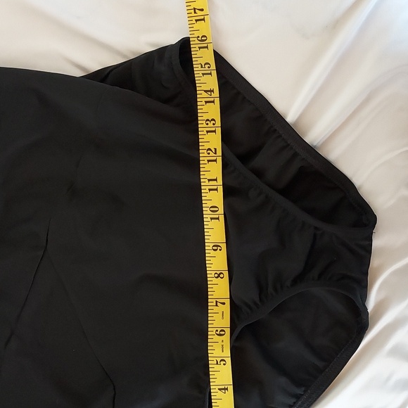 Land's End Women's One Piece Swimsuit Tugless Tank Soft Cup Black Size L… - Picture 6 of 13